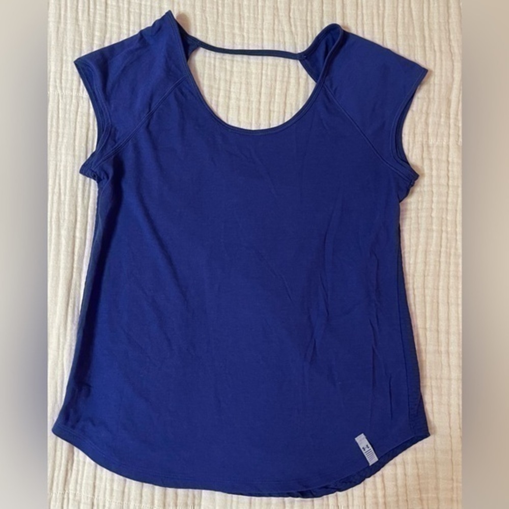 Under Armour Women's UA Fly-By Short Sleeve Medium Top 100% Polyester Purple
